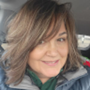 Meet your Posher, Debbie